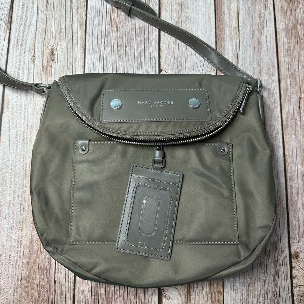 Marc Jacobs Preppy Nylon Crossbody, Grey / Green NEW!